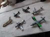 стари играчки , самолети ,  лот едно