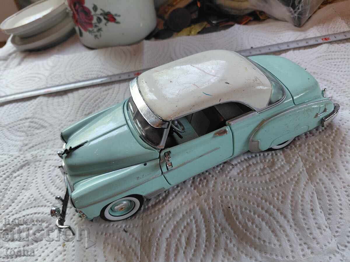 Δημοπρασία παλιό παιχνίδι, αυτοκινητάκι 1:24
