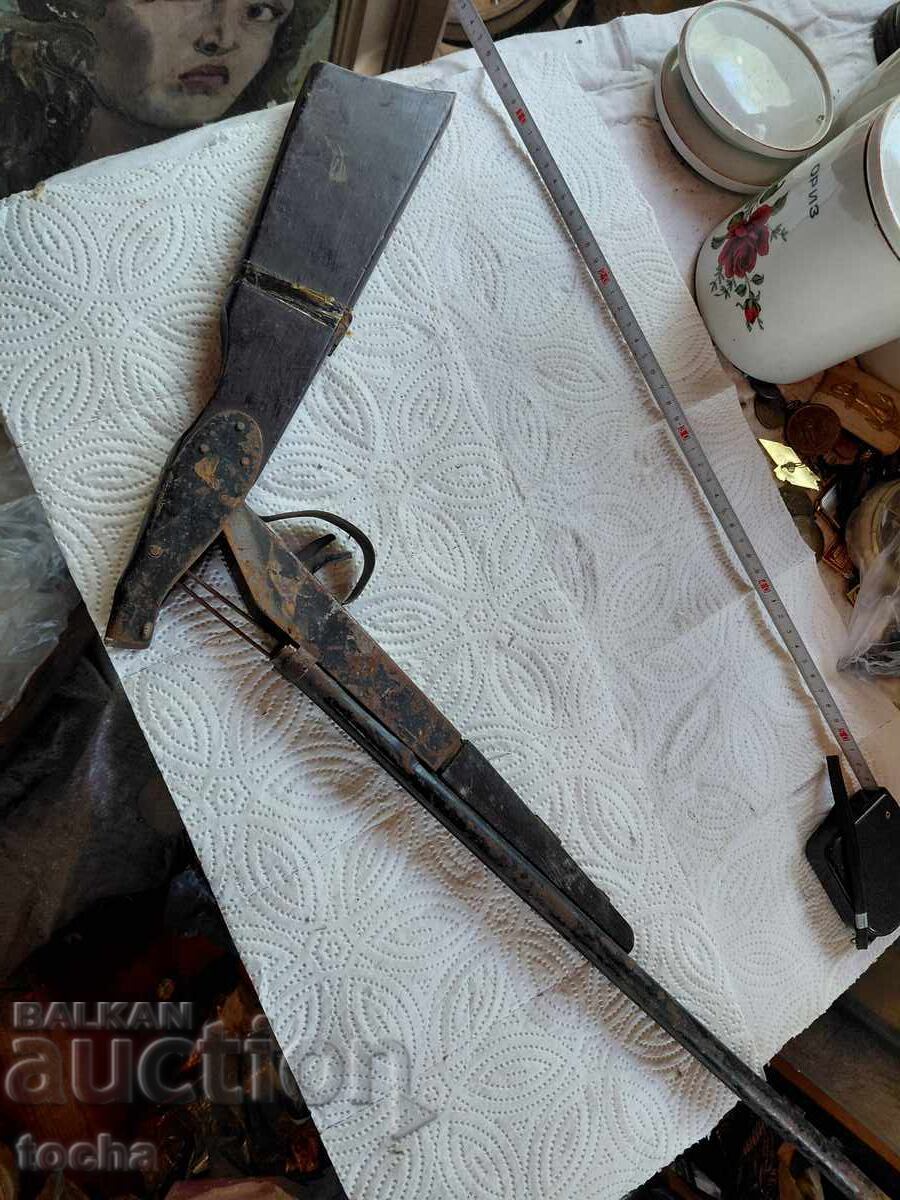 Δημοπρασία παλιό παιχνίδι, τουφέκι με ξύλινο κοντάκι