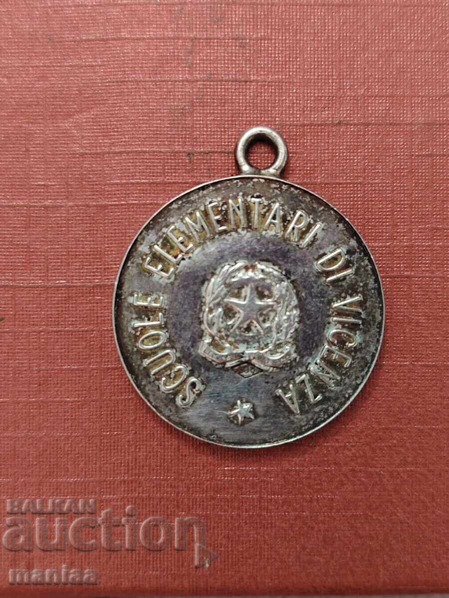 Италиански сребърен медал проба 800