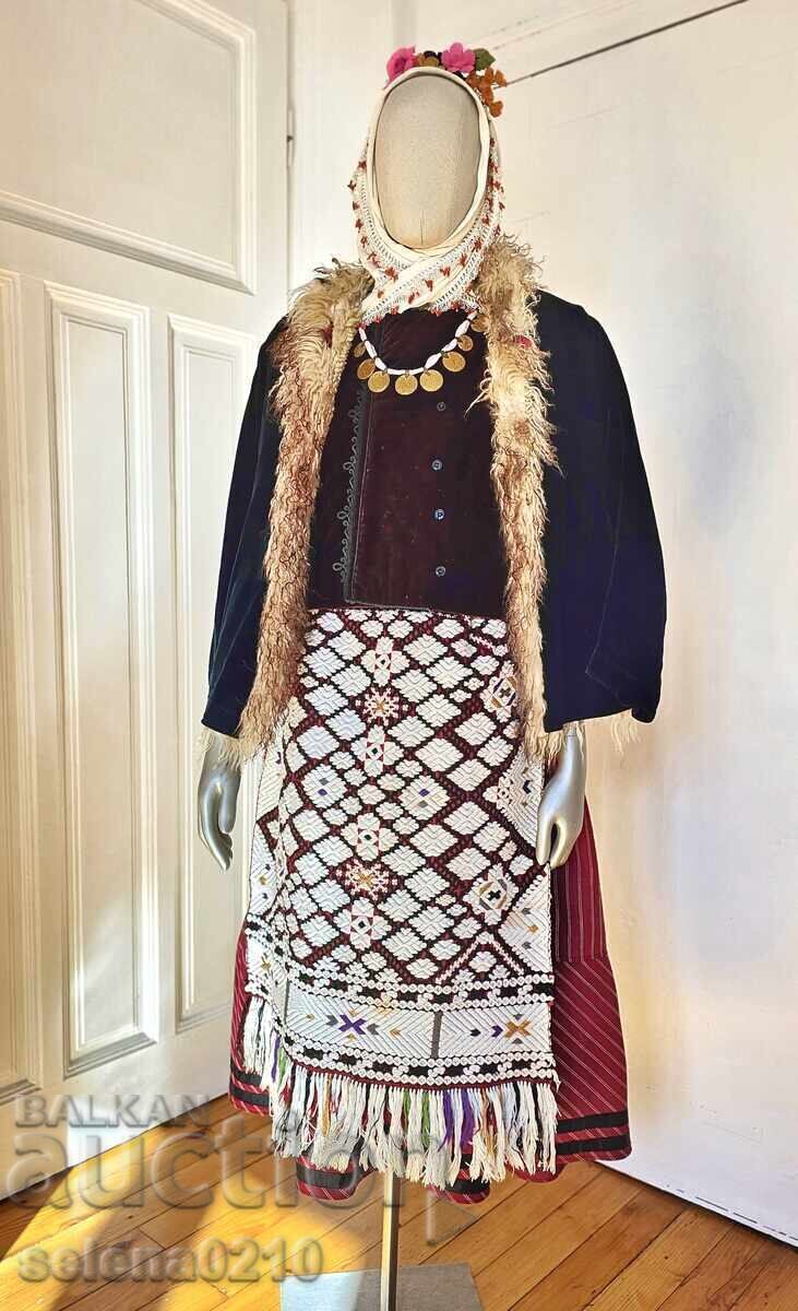 Αυθεντική παραδοσιακή φορεσιά από το Καλιπέτροβο, περιοχή Σιλίστρας - 5