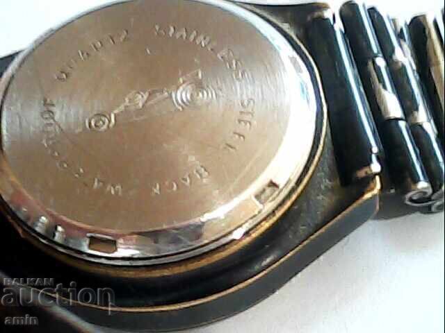 Παράδοση Παλιό ρολόι 4α Porsche Design, λειτουργεί άψογα