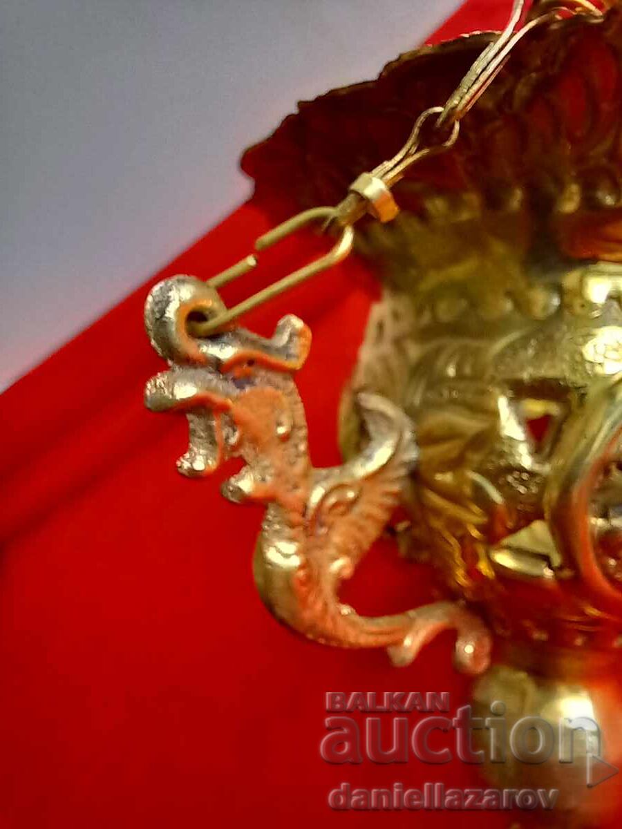 Licitație Candelă bisericească din alamă aurită, vultur bicefal