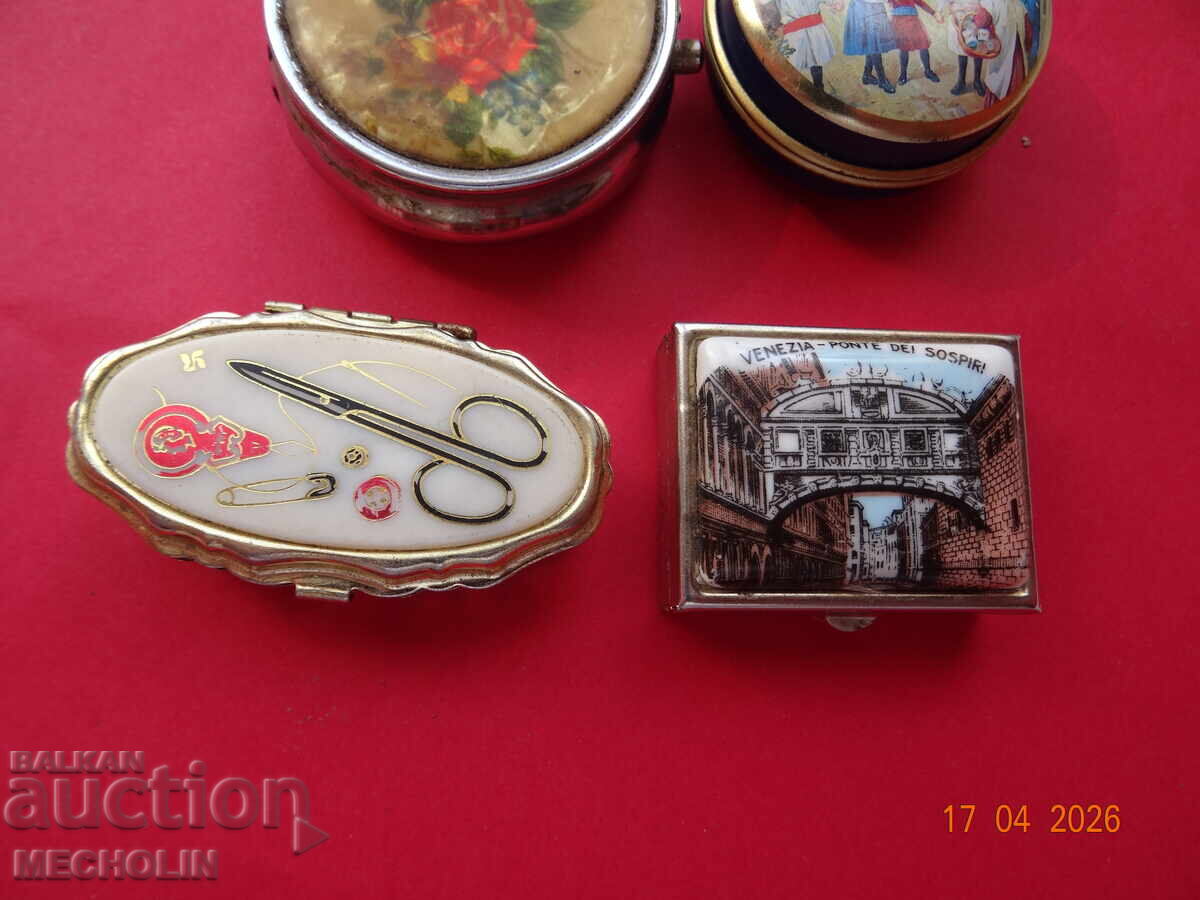 Auction  OLD COLLECTIBLE METAL TINS