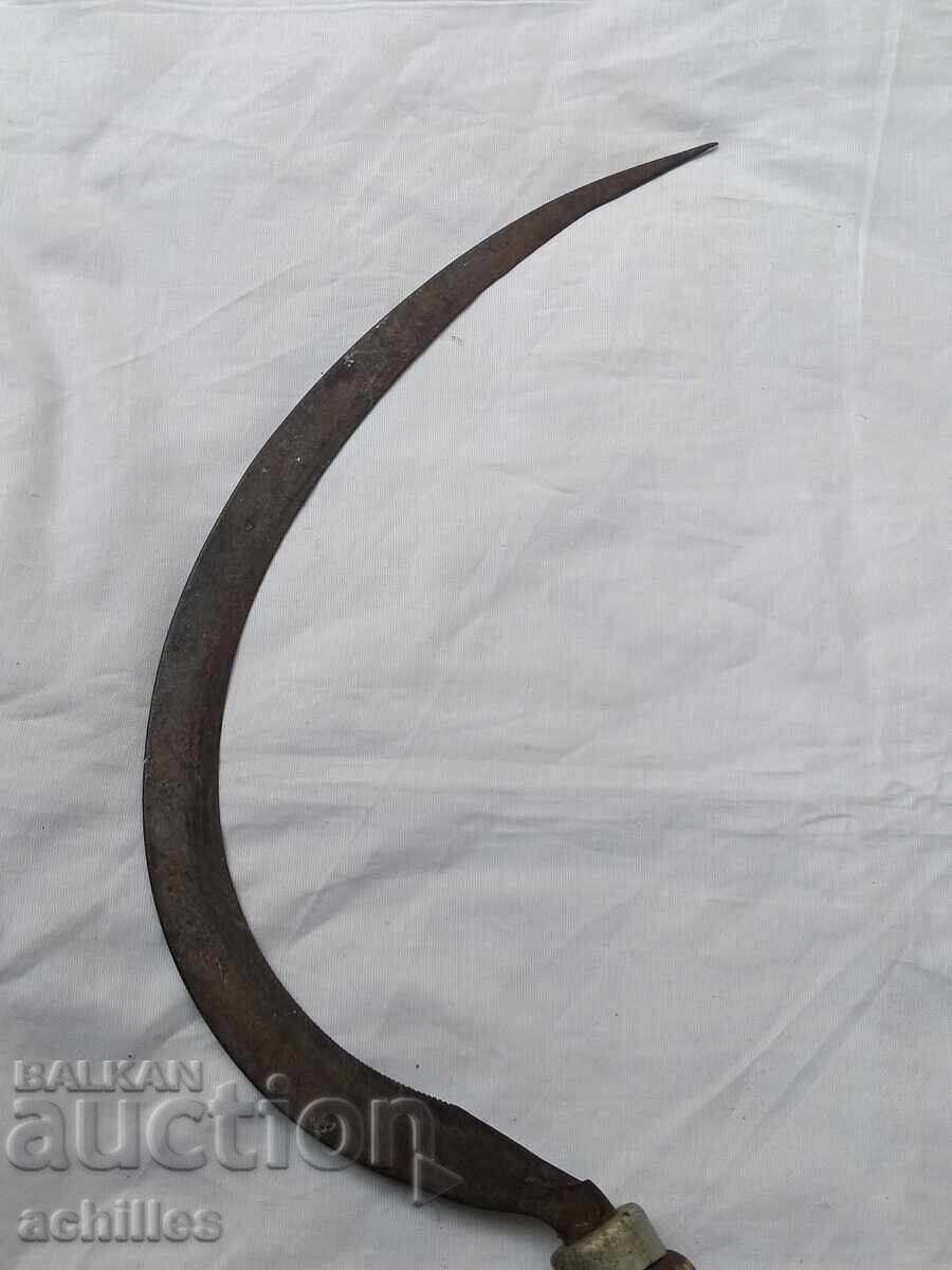 Παλιό δρεπάνι με τιμή € 3.00 | 5.87 BGN