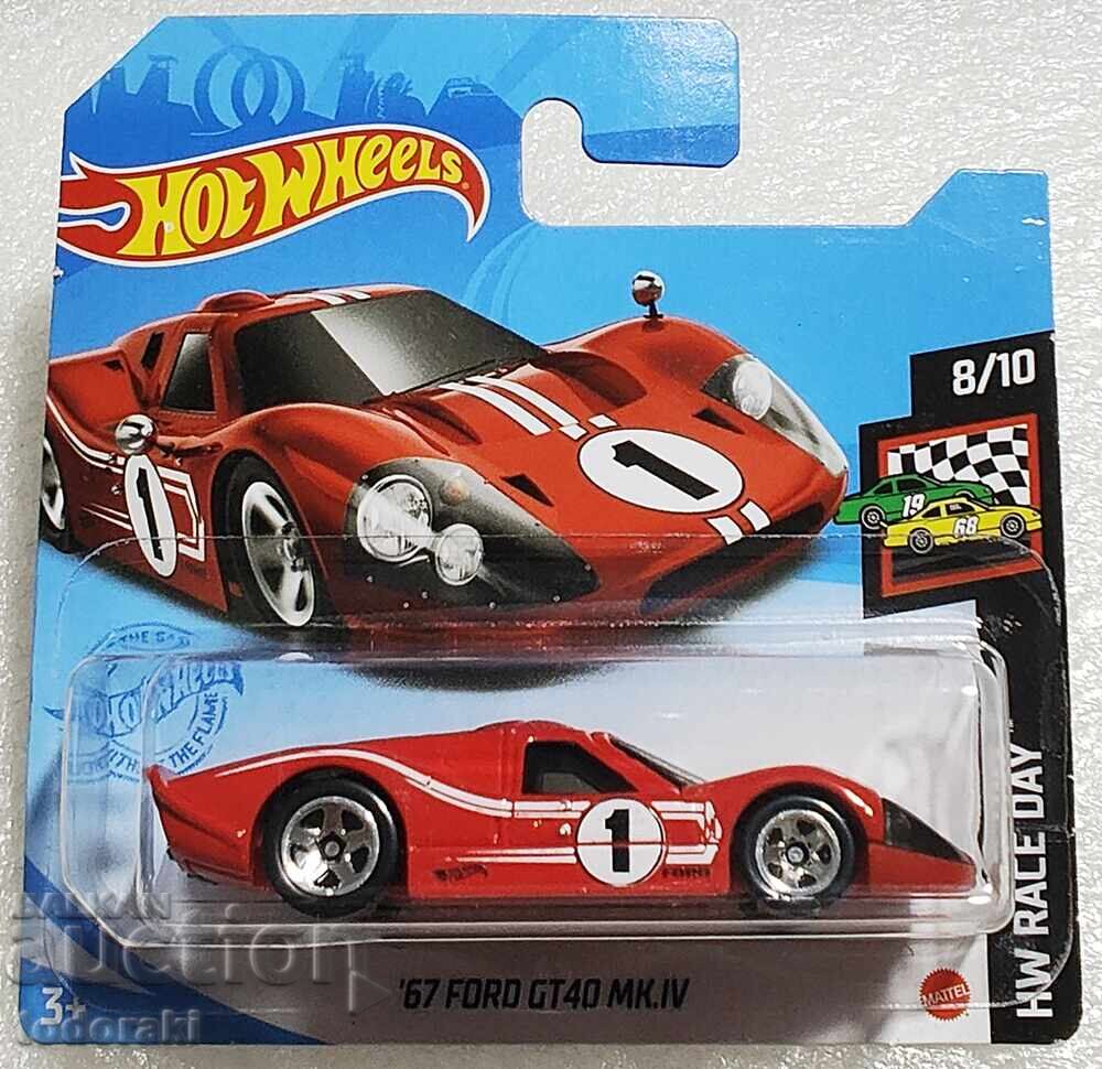 Hot Wheels 67 Ford GT 40 Mk. IV 1:64 Mașinuță Ford