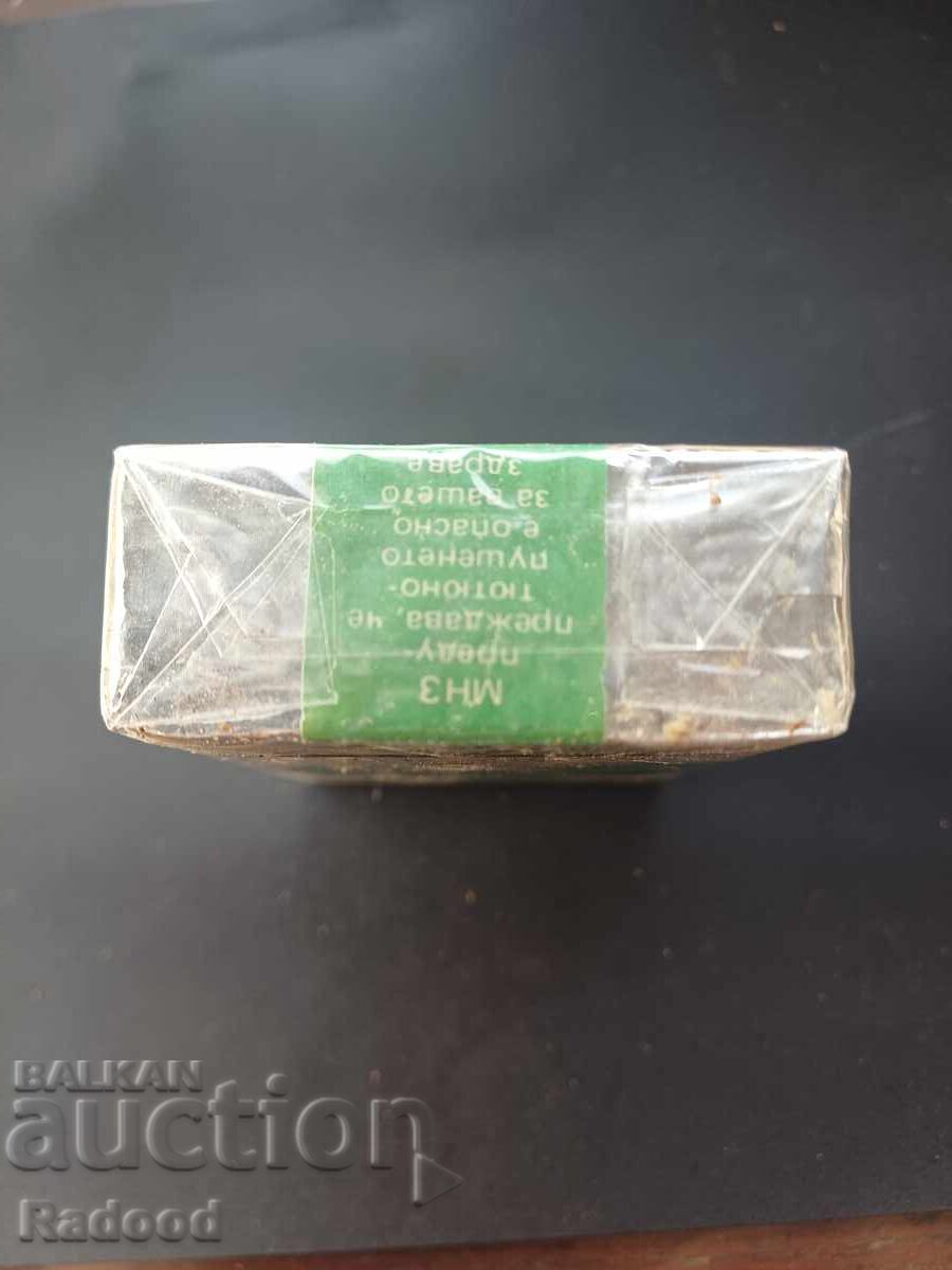 Auction  Femina Menthol