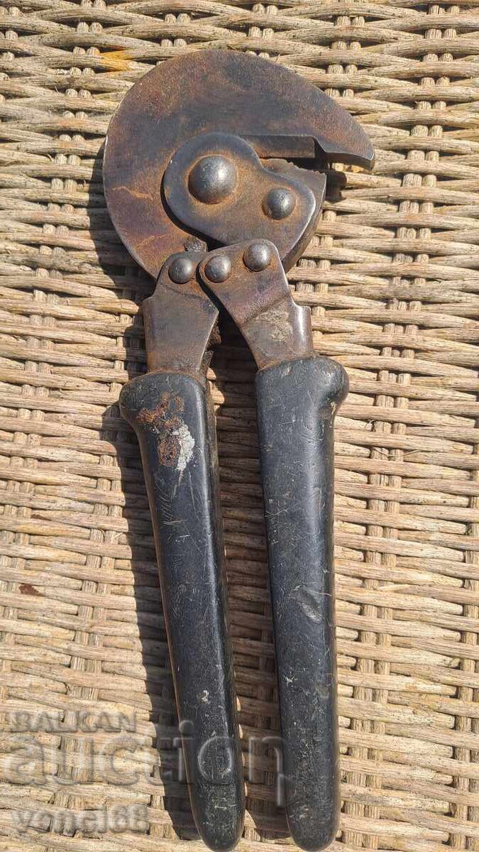 Δημοπρασία Πένσα για οπλισμό-US 1944