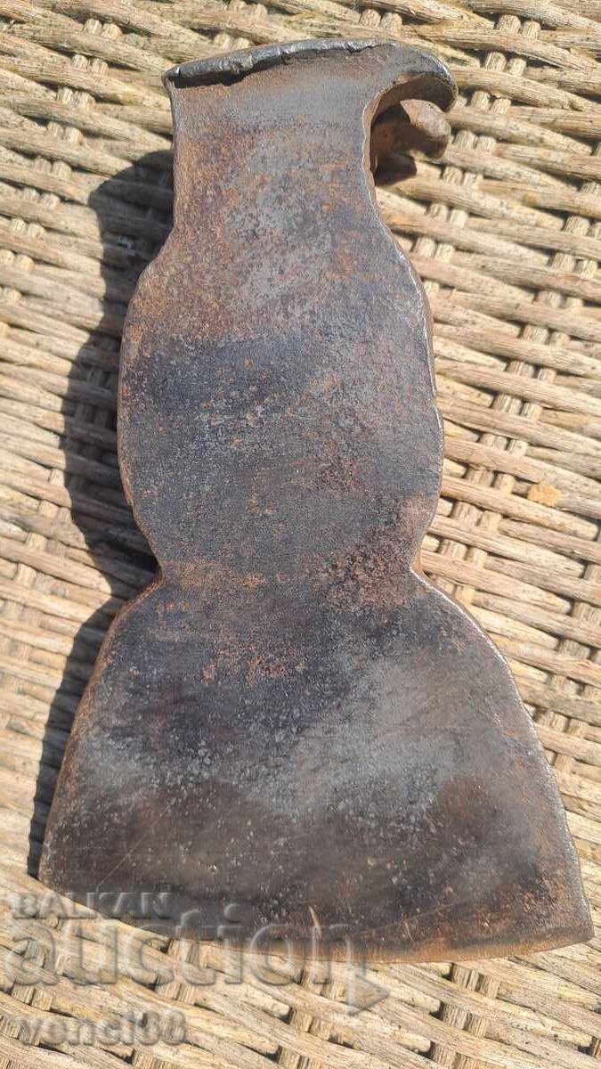 Σκαπανικό τσεκούρι με τιμή € 30.00 | 58.68 BGN