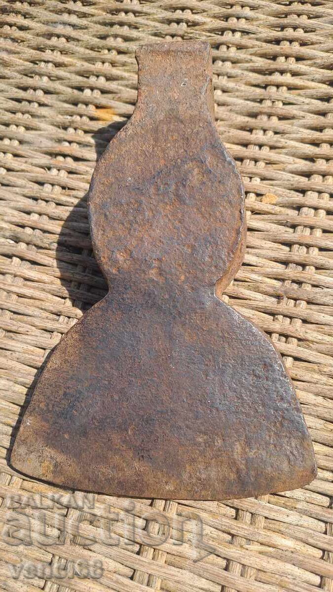 Σκαπανικό τσεκούρι με τιμή € 20.00 | 39.12 BGN