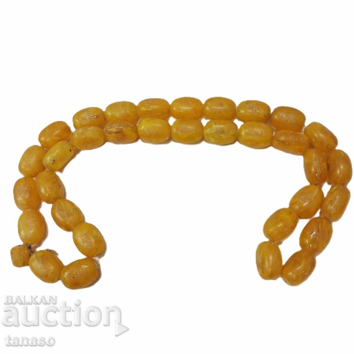Delivery of Catalin prayer beads (2.3)