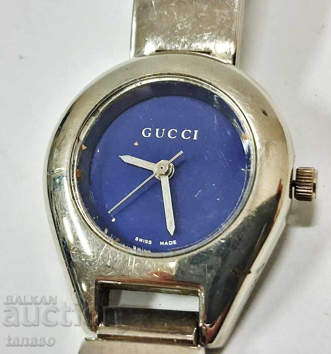 Παράδοση Γυναικείο ρολόι Gucci, μοντέλο 6700L(1.3)