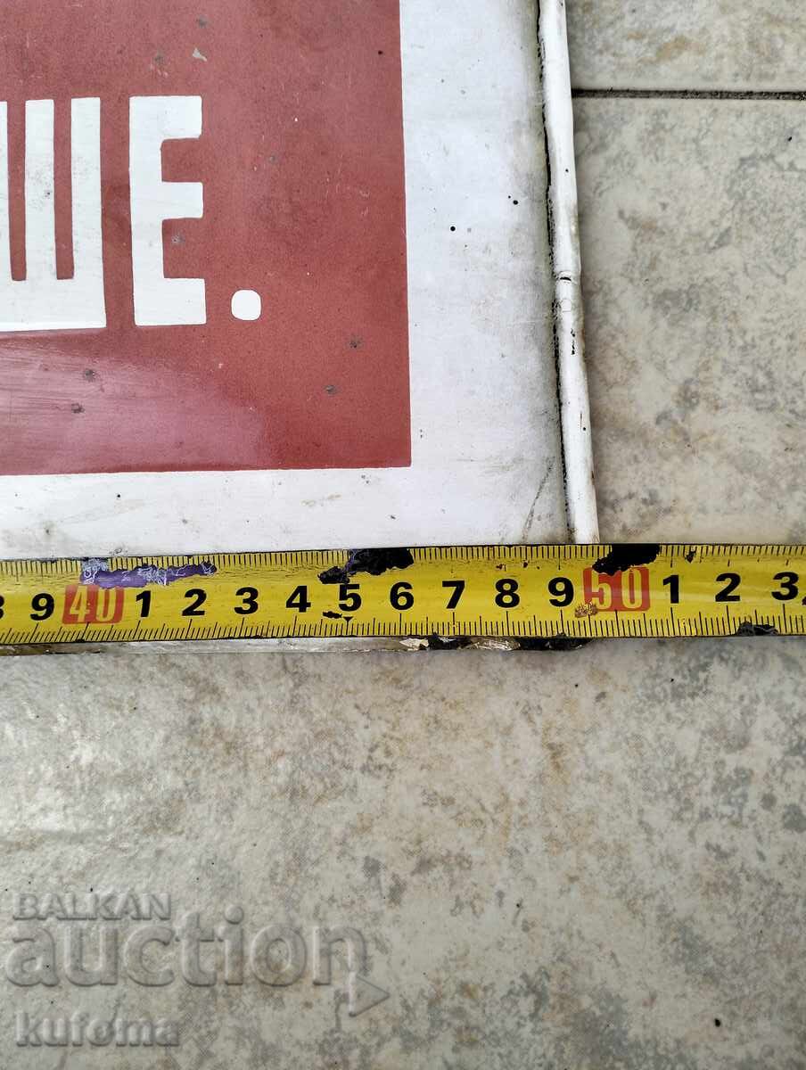 Placa veche emailata cu preț € 19.99 | 39.10 BGN