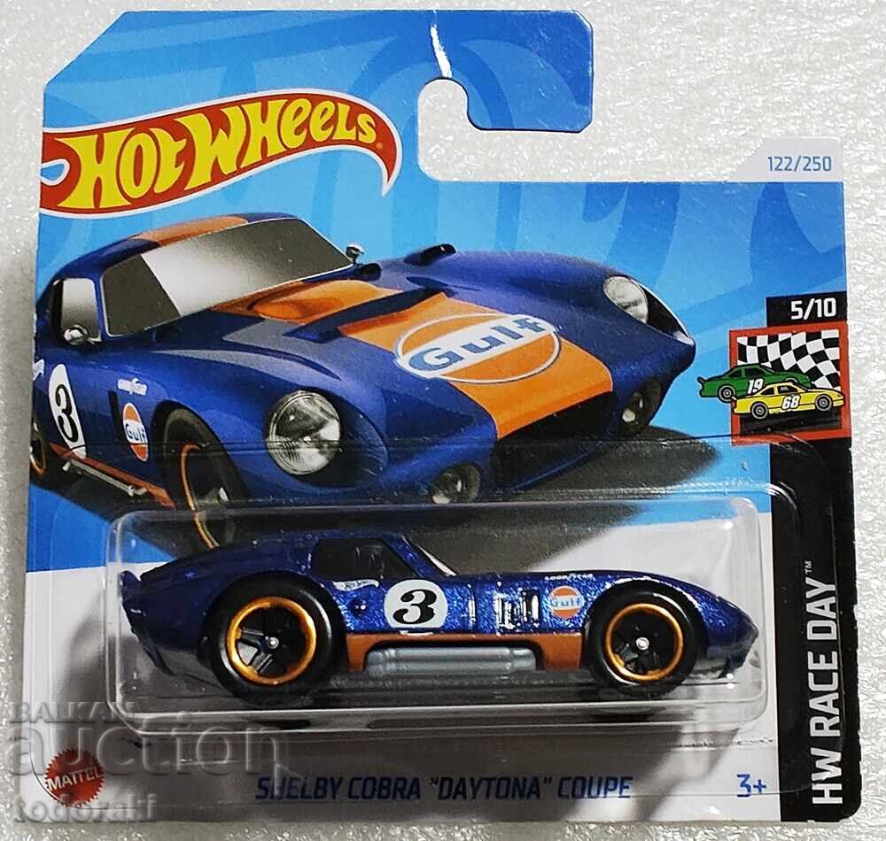 Hot Wheels Shelby Cobra Daytona Coupe Gulf 1:64