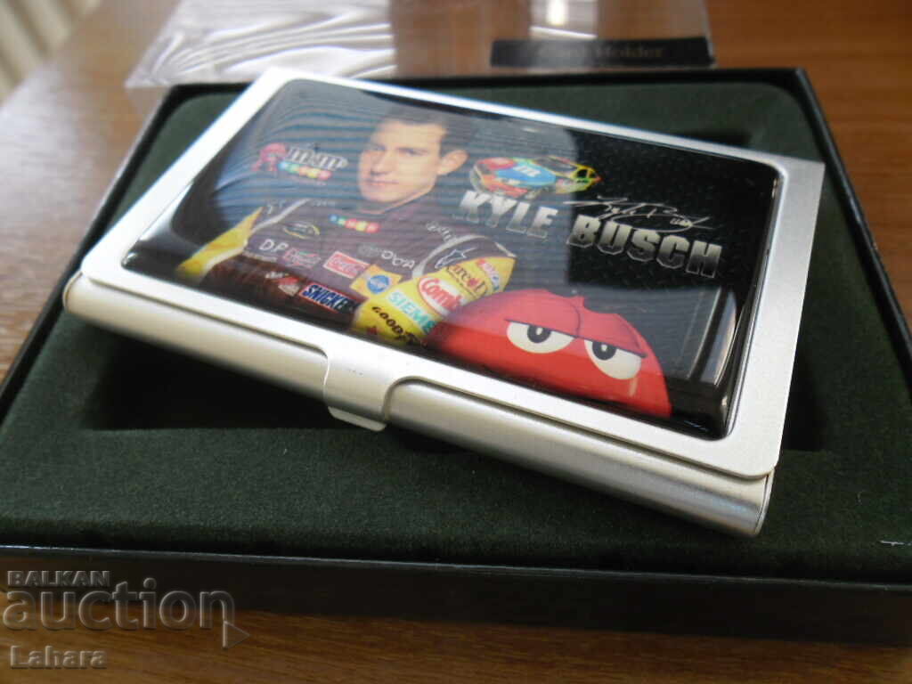 Визитник , метална кутия за визитки с цена € 5.00 | 9.78 лв.