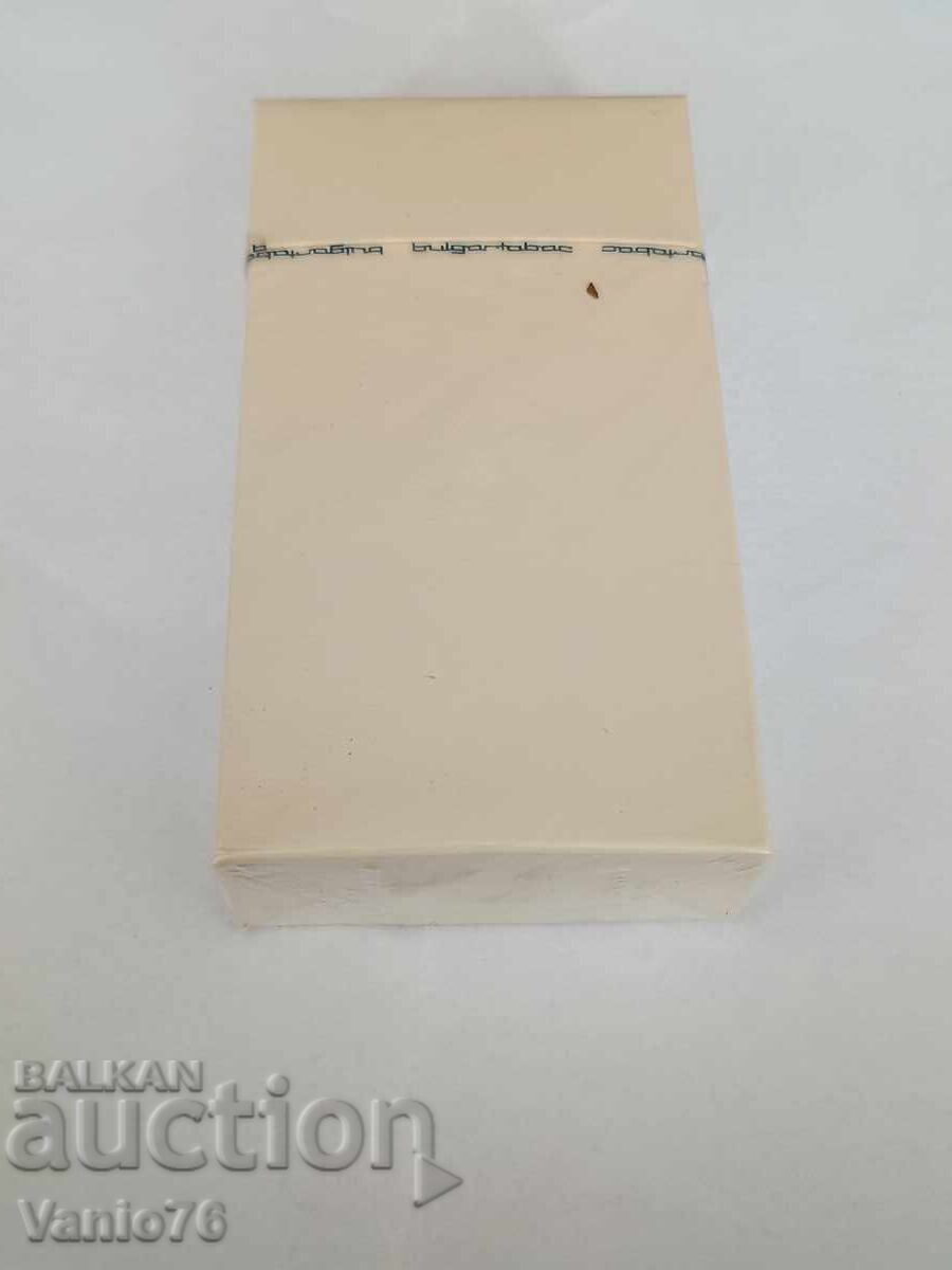 Old Sredets cigarettes 100 (read description)