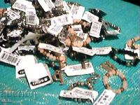 Παρτίδα από δαχτυλίδια με χάντρες γράμμα και σκουλαρίκια σετ γράμμα