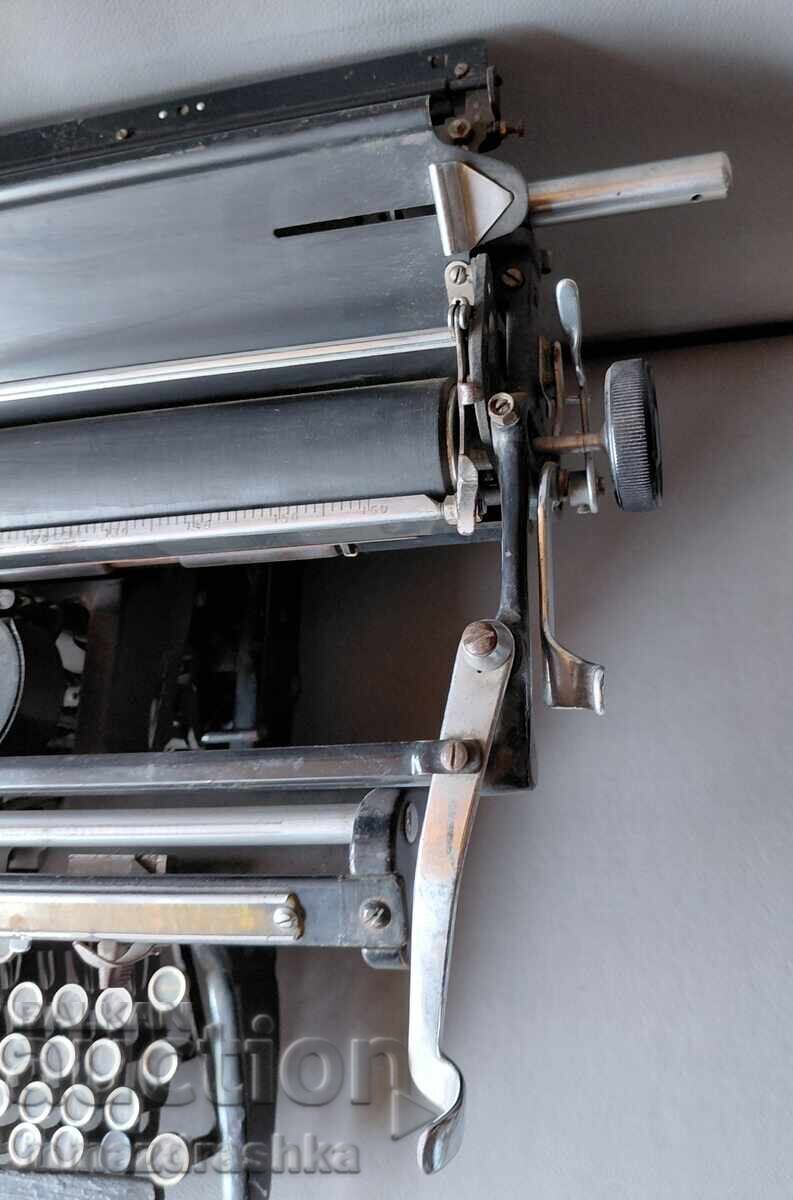 Continental typewriter from the royal era - 5