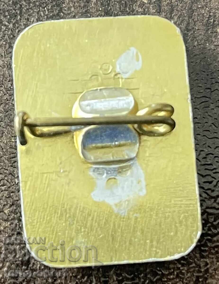 2032 Bulgaria insignă 70 ani club de fotbal Plevna 1989 cu preț € 5.00 | 9.78 BGN