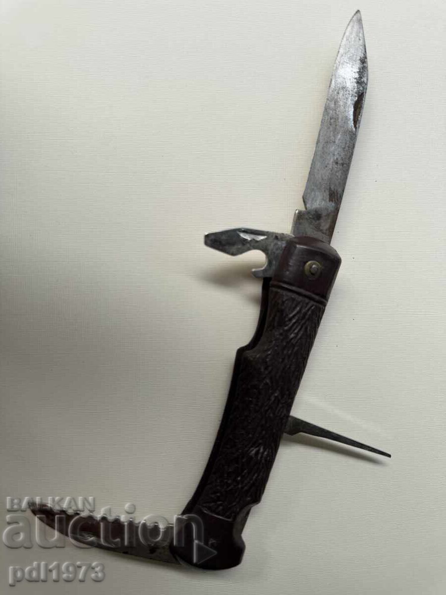 Παράδοση Πτυσσόμενο ρωσικό μαχαίρι