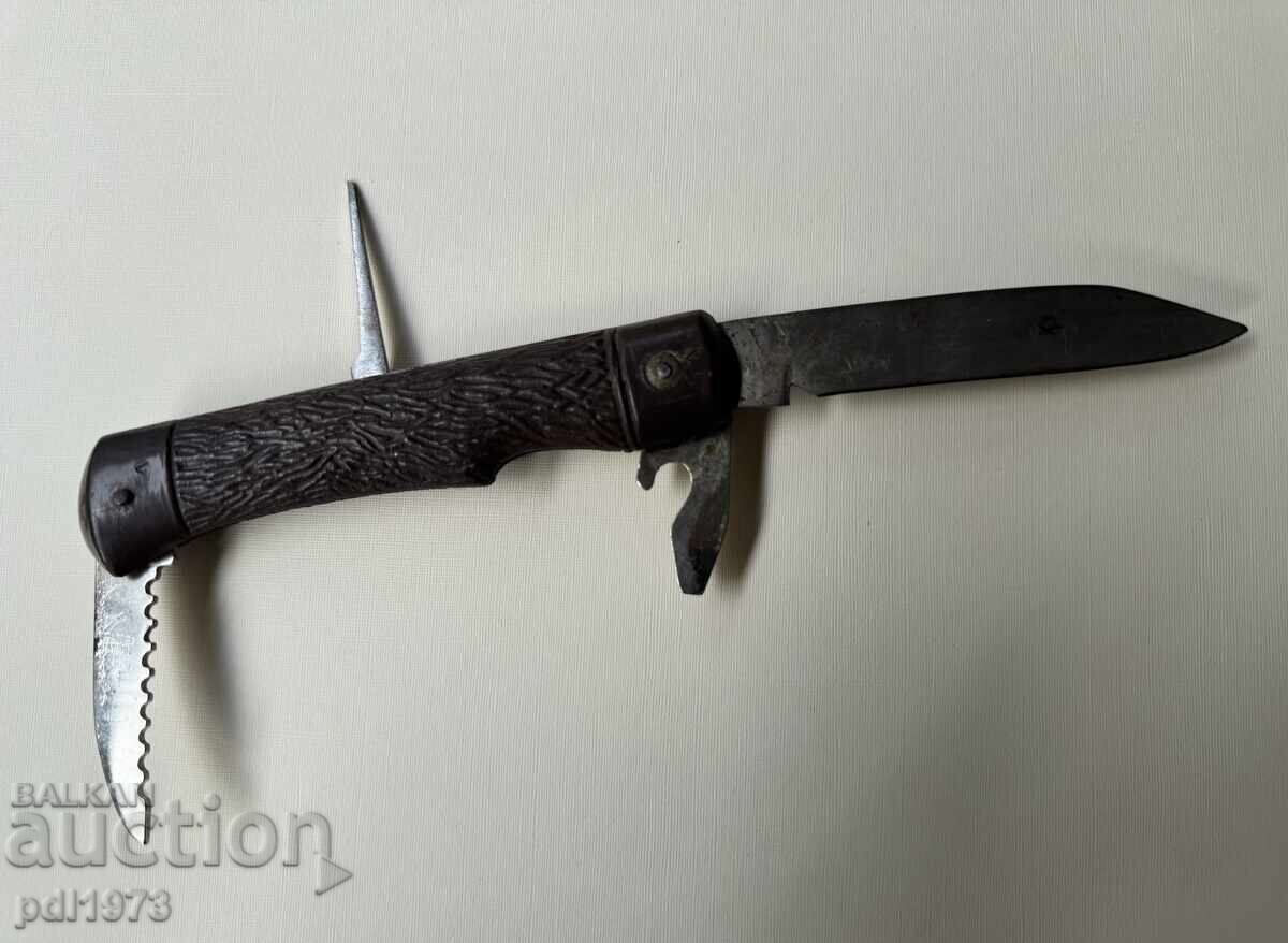 Πτυσσόμενο ρωσικό μαχαίρι