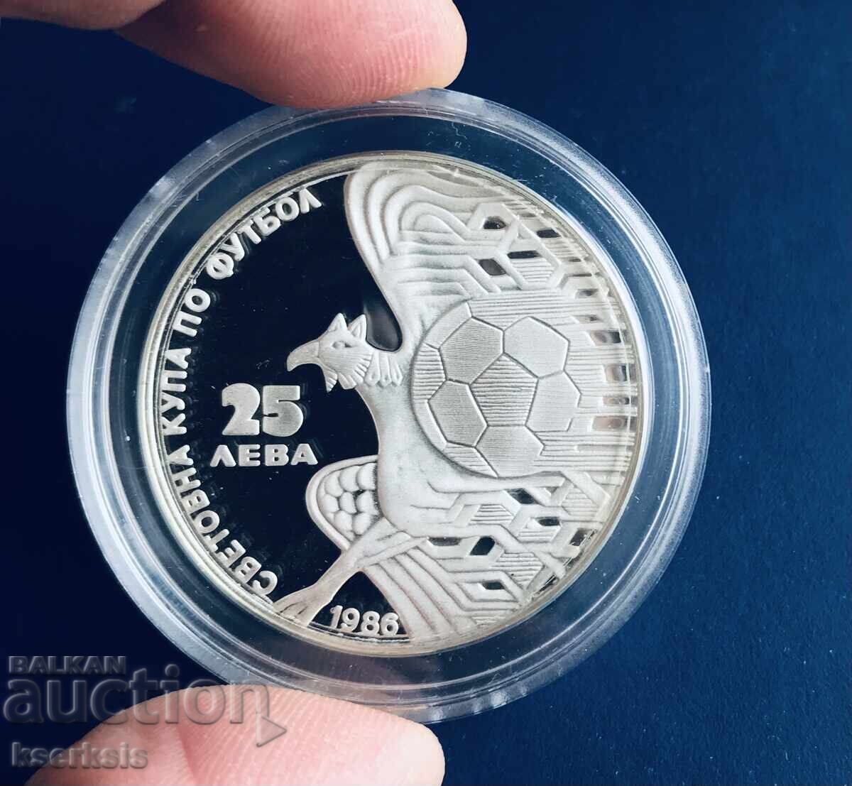 25 leva 1986 - Griffin without year