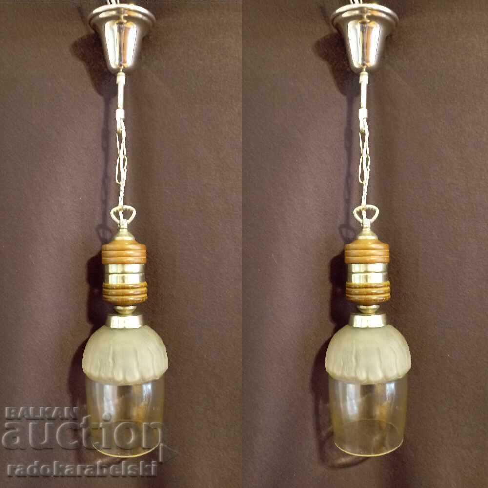 Два полилея със стъклени абажури