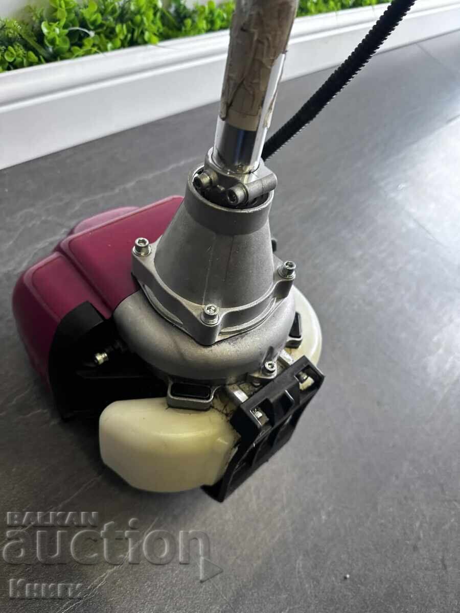 Livrarea Trimmer pentru tuns iarba