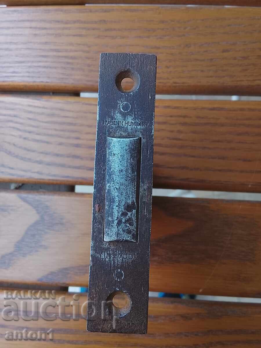 Ματζάρ - γερό, χωρίς κλειδί