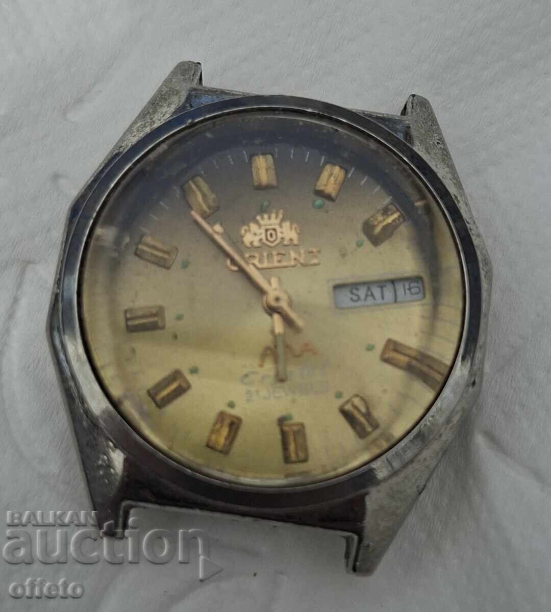 ЧАСОВНИК с цена € 2.50 | 4.89 лв.