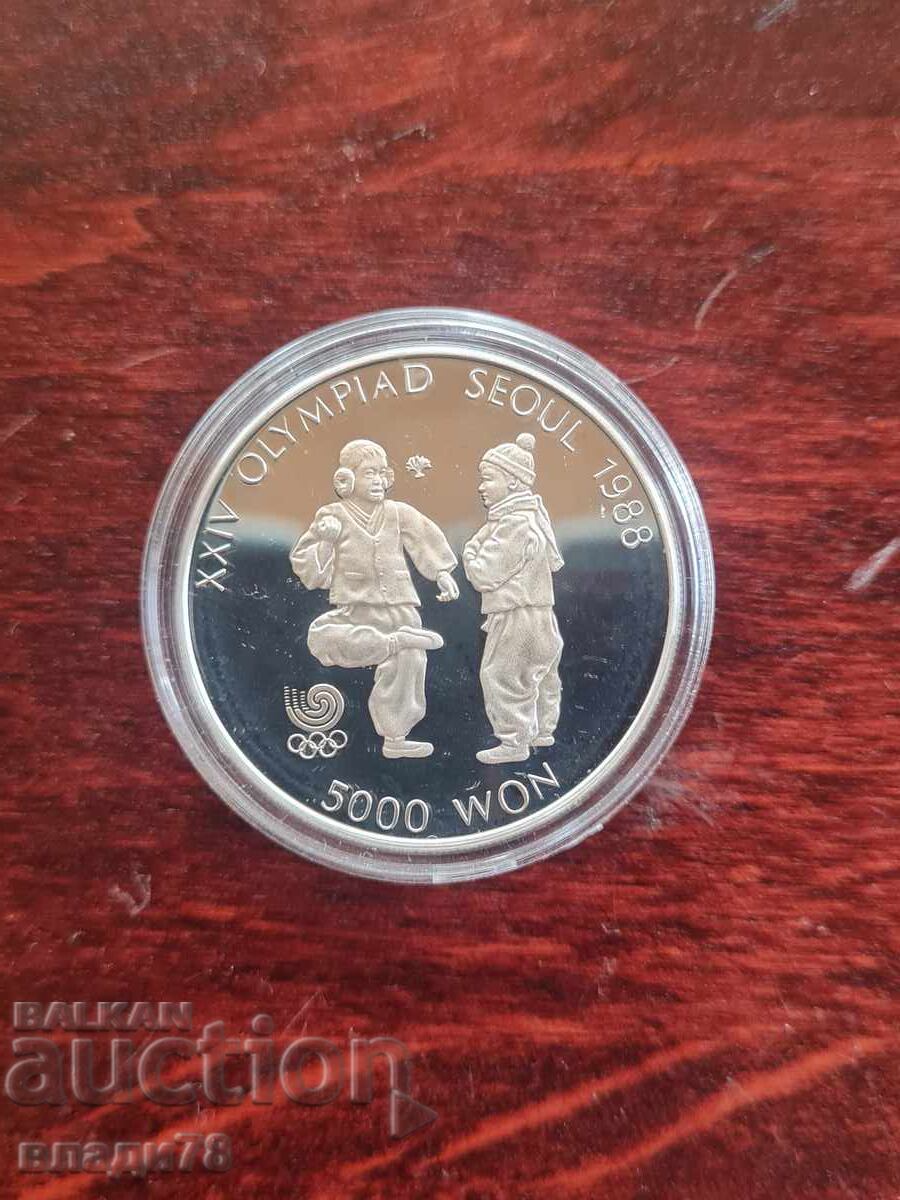 Silver coin 5000 won 1987 - 5