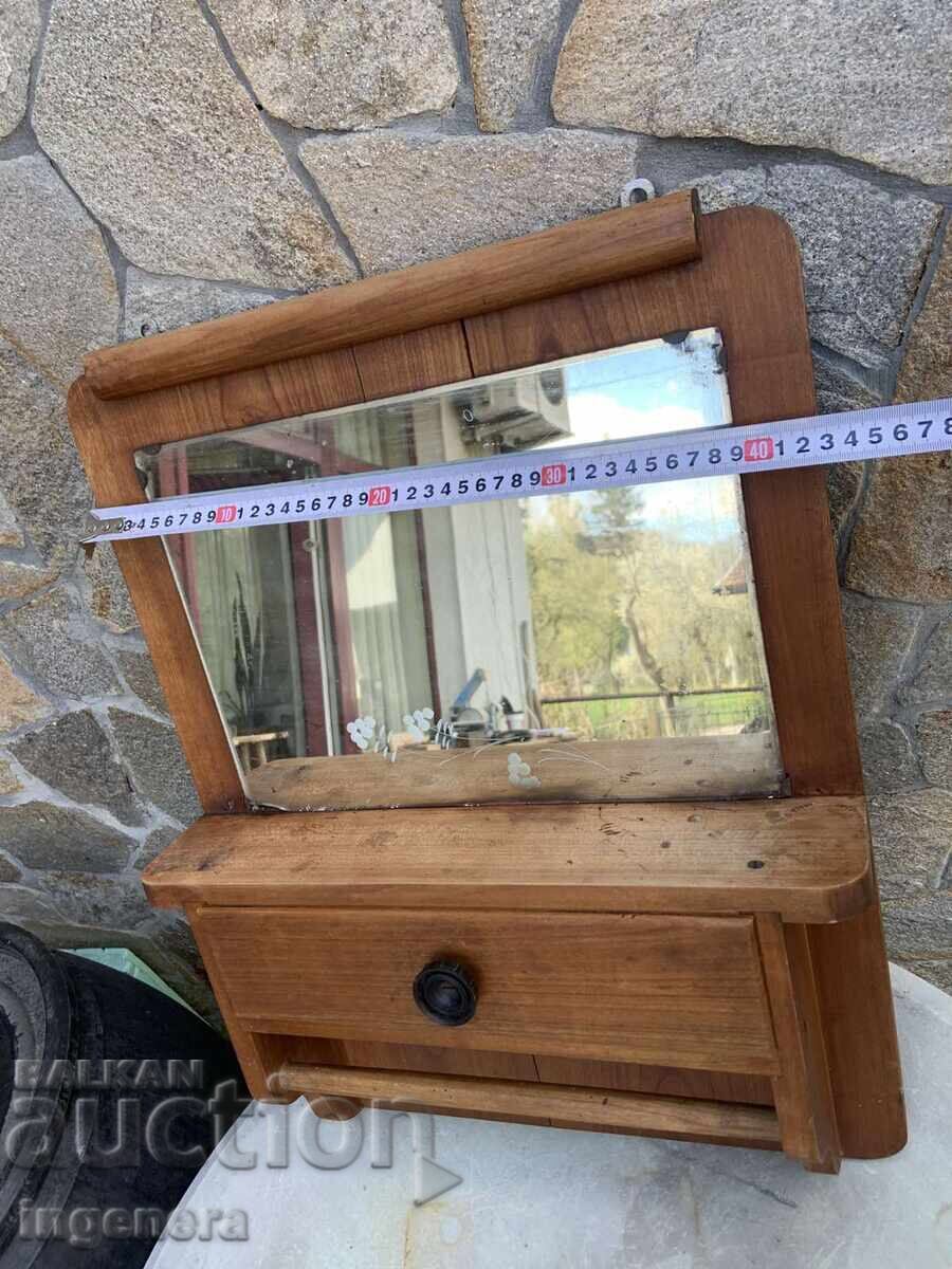 Livrarea OGLINDĂ CU SUPORT PENTRU PROSOAPE MASĂ DE TOALETĂ DE PERETE ANTICĂ DIN LEMN