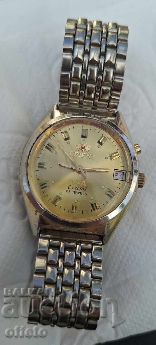 ЧАСОВНИК с цена € 3.00 | 5.87 лв.