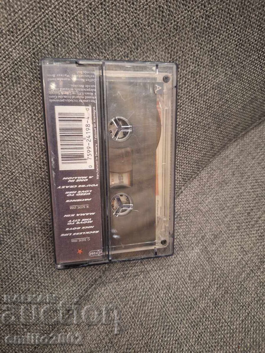 Δημοπρασία Κασέτα ήχου - Guns N Roses