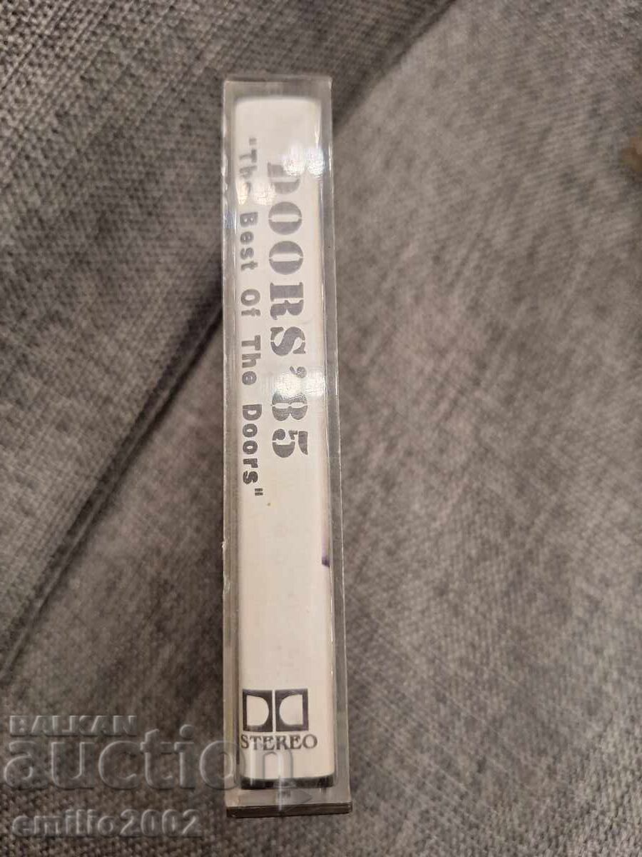 Caseta audio - The Doors cu preț € 1.49 | 2.91 BGN