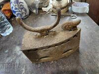 стара ютия ,  за реставрация или части