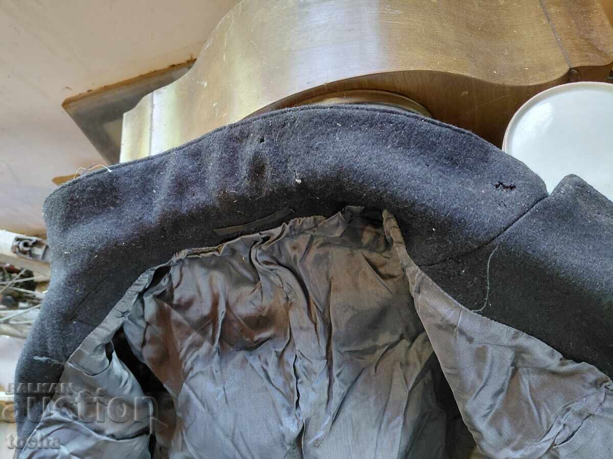 Παράδοση παλιό στρατιωτικό μπουφάν