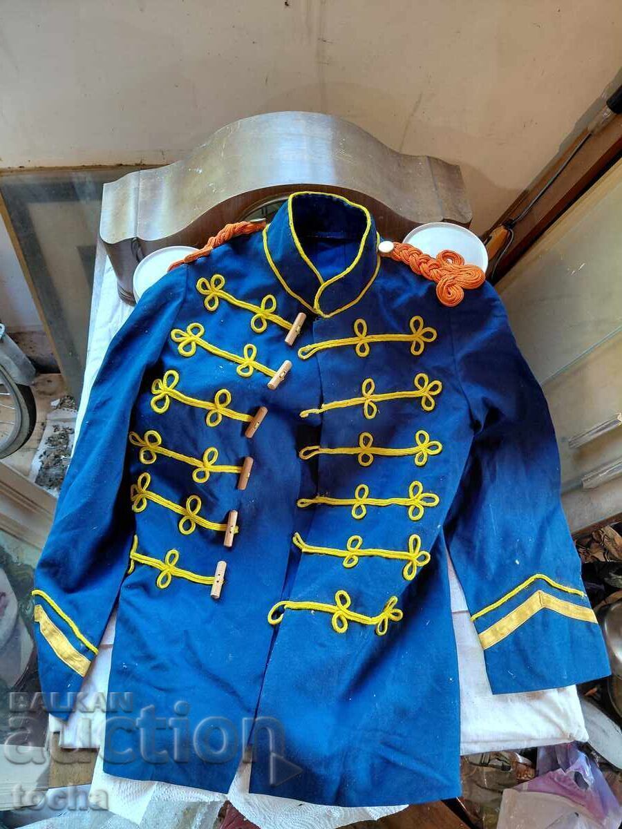 parte dintr-o uniformă veche