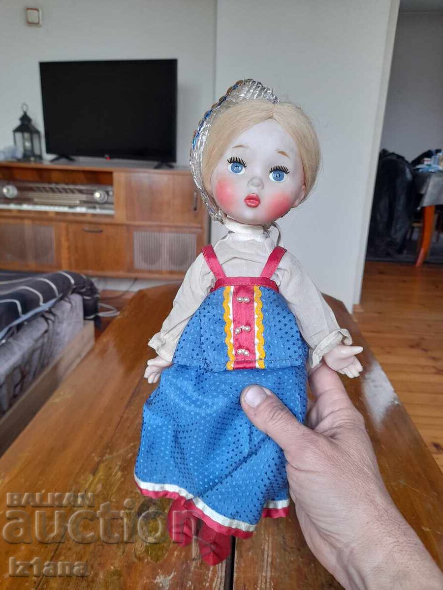 Παλιά κούκλα