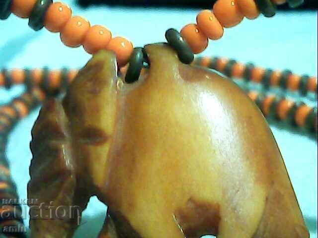 Old elephant bone pendant in an old bead necklace - 6
