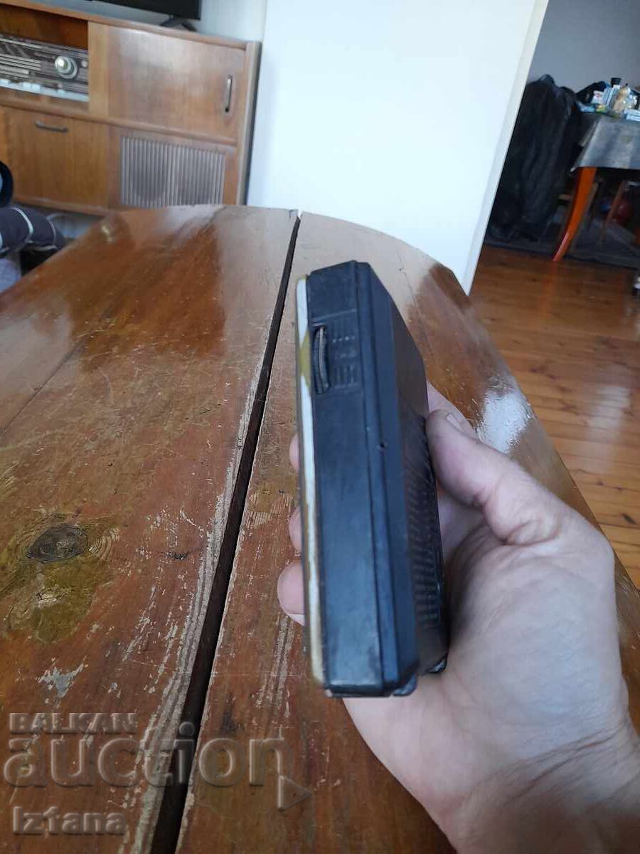 Доставка на Старо радио,радиоприемник Sanyo