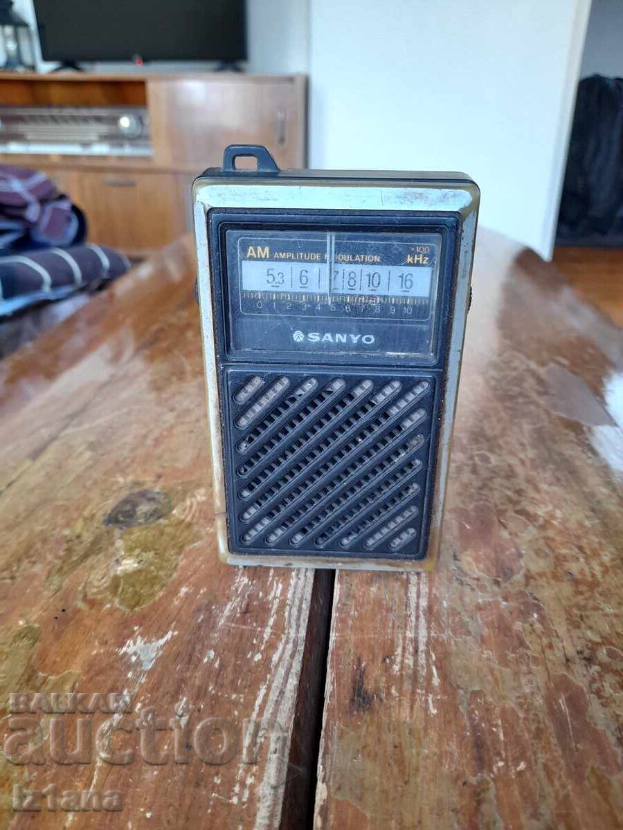Старо радио,радиоприемник Sanyo