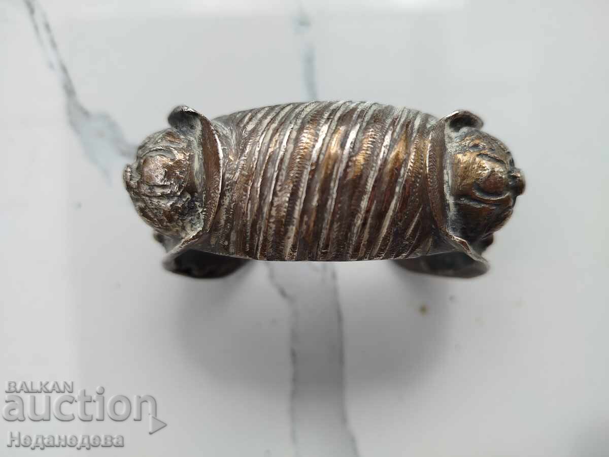 Brățară, praștie, bijuterie