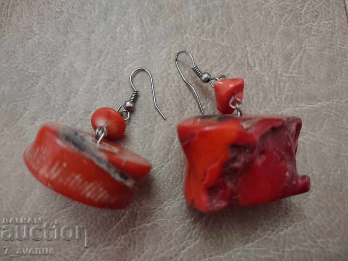 Auction  ART earrings, voluminous, natural coral