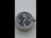 BENETTON QUARTZ RARE I DON'T KNOW IF IT WORKS !!!
