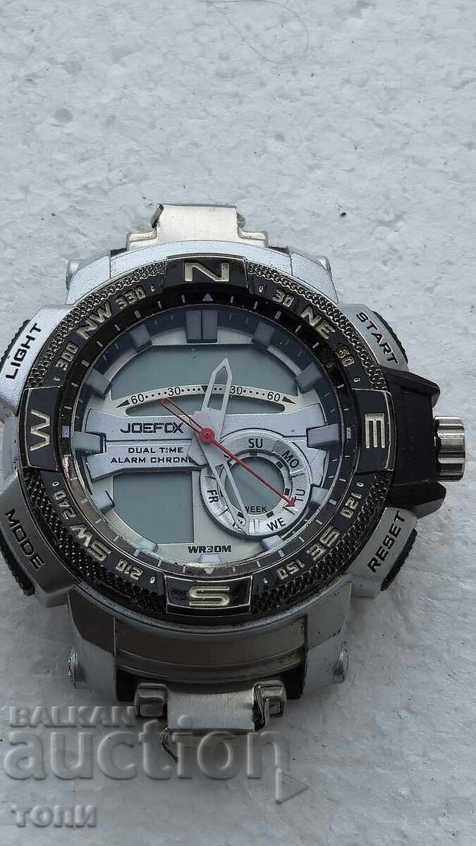 JOEFOX CHRONOGRAPH QUARTZ РЯДЪК НЕ ЗНАМ ДАЛИ РАБОТИ БЗЦ с цена € 0.01 | 0.02 лв.