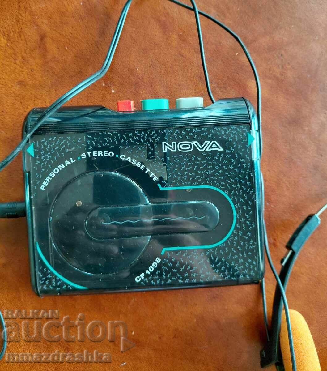 Auction  Walkman with box and headphones