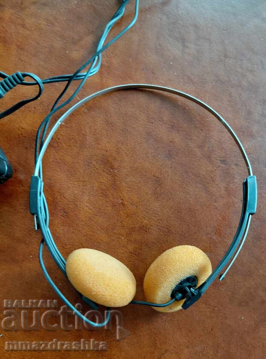 Walkman with box and headphones - 6