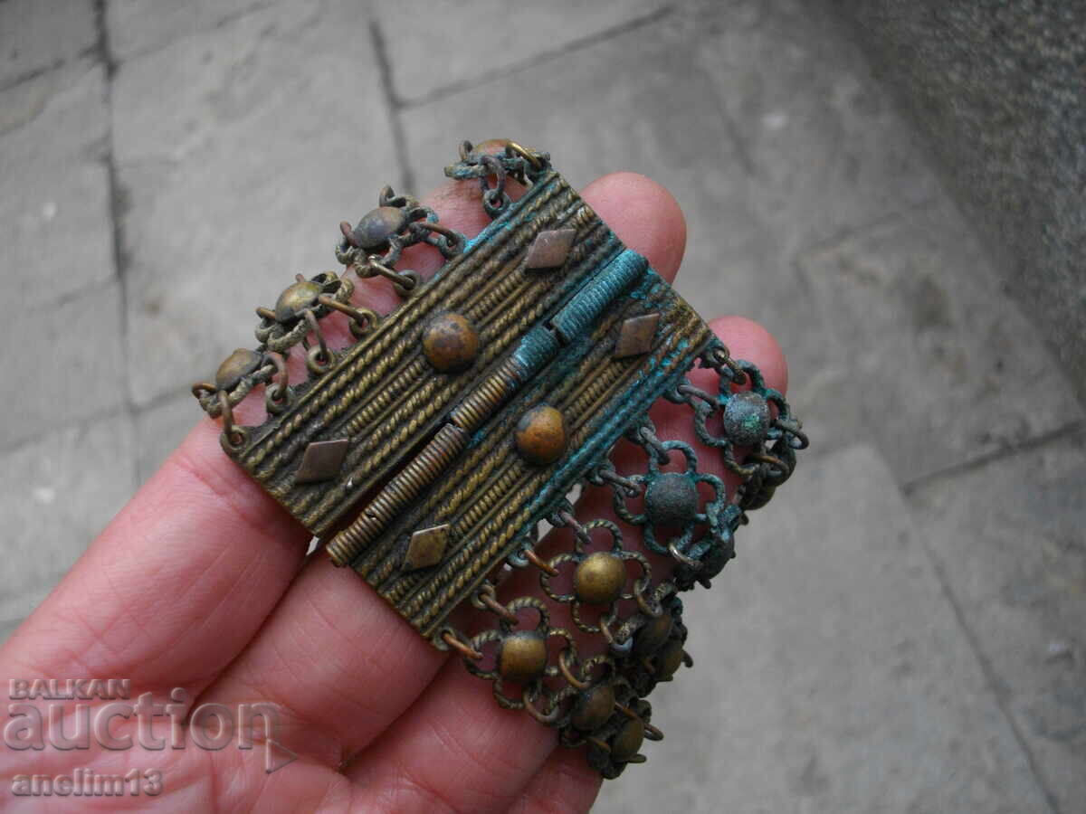 СТАРА БРОНЗОВА ГРИВНА СБХ - 6