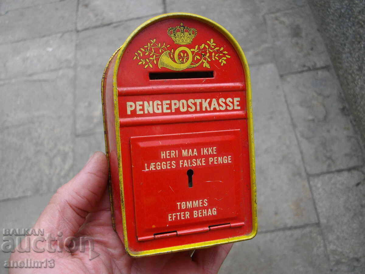 Delivery of OLD TIN PIGGY BANK MAILBOX PENGEPOSTCASSE